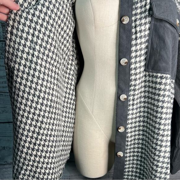 Plus Size 2X Corduroy Houndstooth Colorblock Shacket Jacket Gray and White - Picture 5 of 8